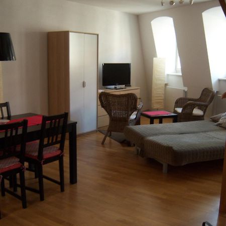 Appartement Historisches Buergerhaus Dresden -Kulturstiftung- Chambre photo